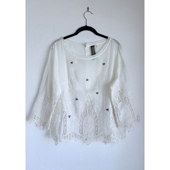 NWOT Aratta Embellished Embroidered Lace Button Back 3/4 Sleeve Blouse in Ivory - Picture 3 of 11